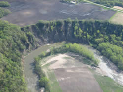 Streambank erosion in the Le Seuer River