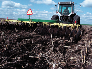 Conservation tillage. Photo courtesy of USDA Natural Resources Conservation Service.